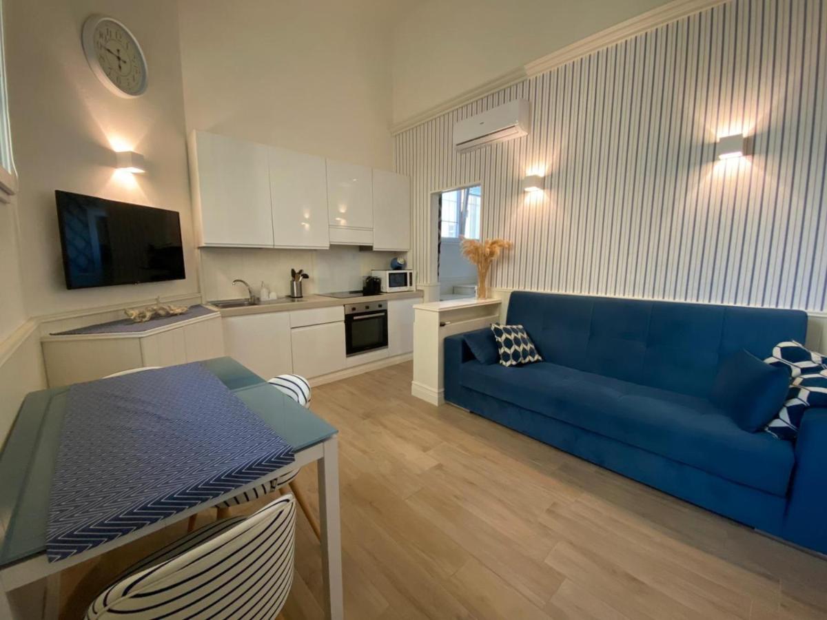 Perla Blu Apartment เวียเรจโจ ภายนอก รูปภาพ